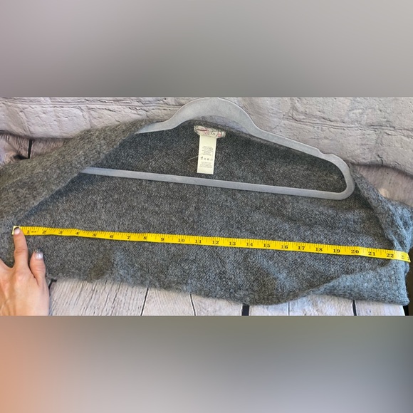 NWOT Free People Prima Donna Knit
Bolero - One Size - Gray - Picture 13 of 17